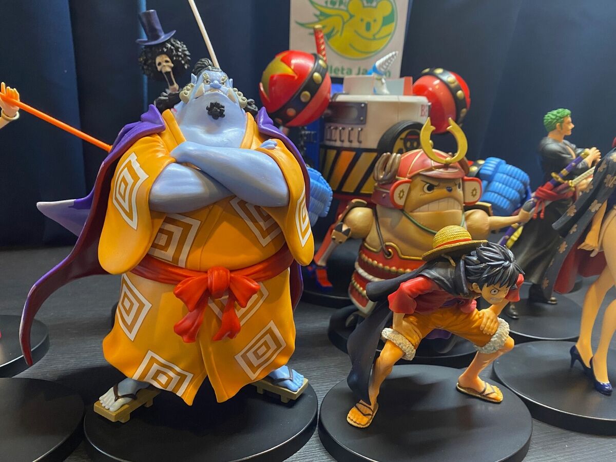 ONE PIECE Ichiban Kuji Vol.100 Anniversary Figure Set of 10 ONE PIECE Ichiban Kuji Vol.100 Anniversary Figure Set of 10