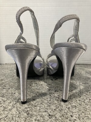 Nina Silver Sandals with Rhinestone Women's Wedding/Prom Heels Size 1/2 M