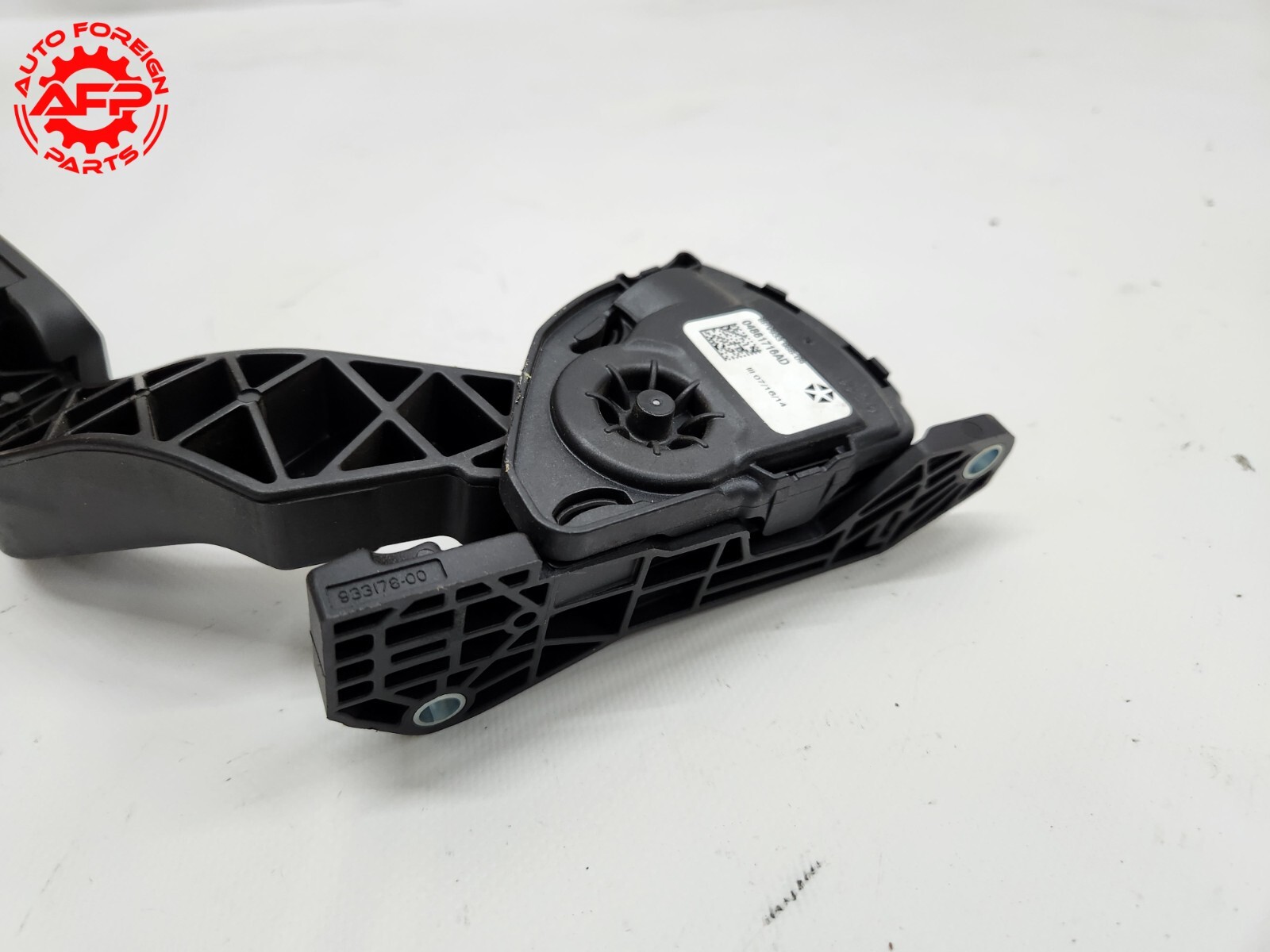 Maserati Ghibli 2014-2021 Accelerator pedal P/N 1130208