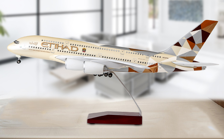 1:160 46CM ETIHAD AIRBUS A380 Passenger Airplane Landing