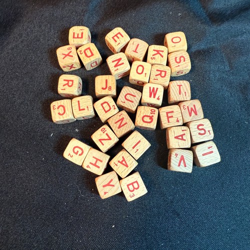 Vintage 1966 Scrabble RSVP Game Parts 34 Wood Cubes Red Letters 1/2" Art Crafts - Picture 2 of 5