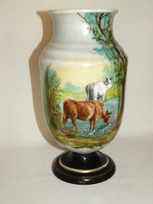 Grosse Vase um 1900 Milchglas mit Darstellung " Kühe am Teich " Umdruck bemalt