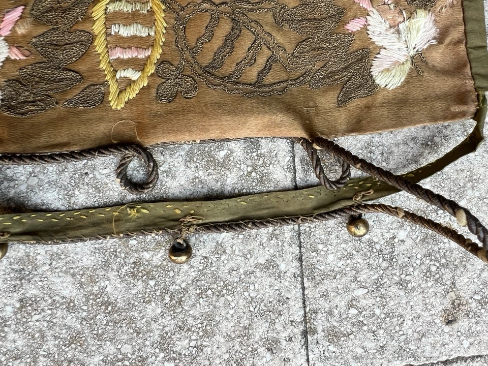 Taie De Coussin En soie brodé Main Fin 18 eme Siècle début 19e Collection Ancien - Photo 4/4