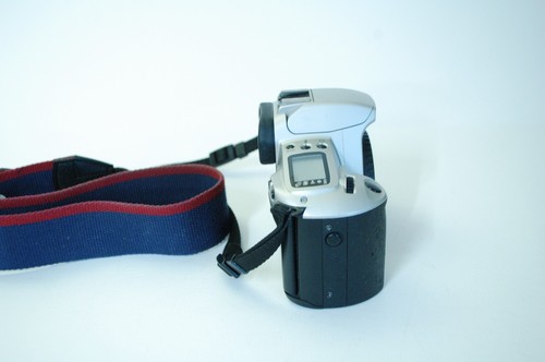 Canon EOS 500n analoge 35mm Spiegelreflexkamera - getestet - fast neuwertig - nur Gehäuse - Bild 4 von 7