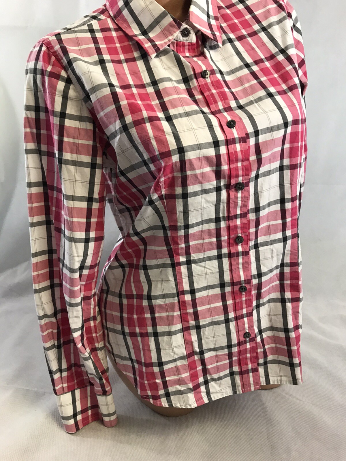 Pendleton Woman’s Medium Fitted Button Front Shir… - image 4