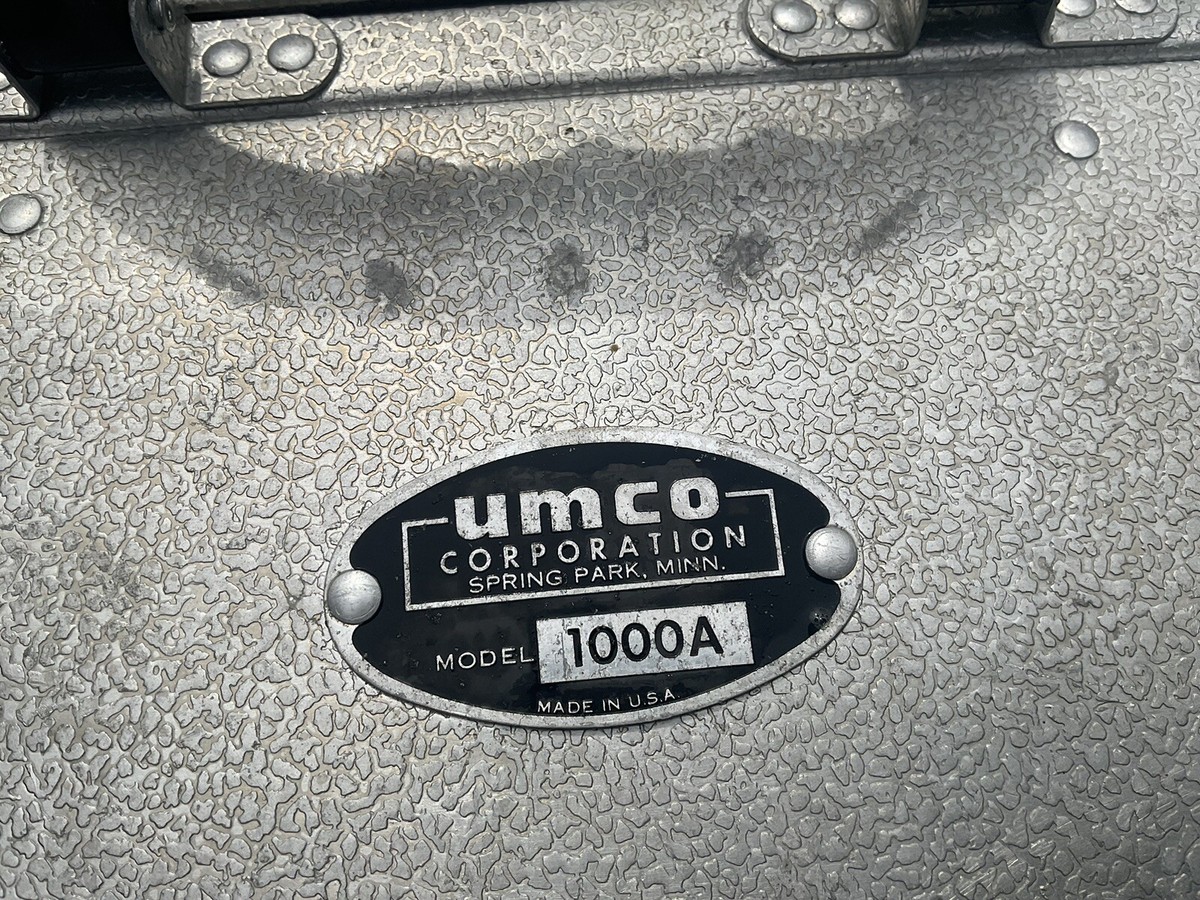 Vintage Fishing 50s 60s Umco 1000 A Tackle Box 7 Tray | eBay