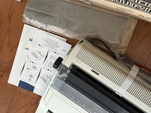 Brand New Boxed Nakajima WPT-160 Electronic Portable Typewriter - Picture 7 of 8