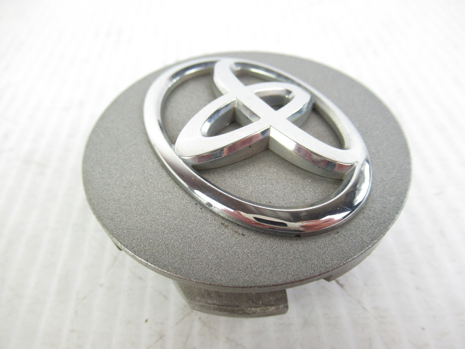 TOYOTA CAMRY 2.5" WHEEL CENTER CAP HUBCAP 4260333180 18" RIM CHARCOAL 201214 eBay