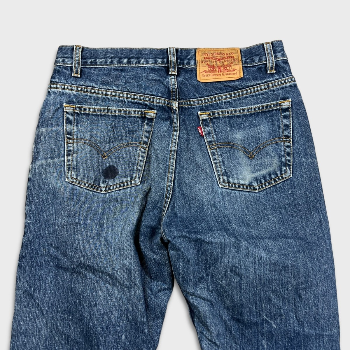 Vintage 90s Levi's 528 Jeans Mens 33x31 Blue Metro Fit Dark Wash