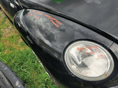 Kotflügel vorne rechts VW New Beetle Farbcode L041 Brillantschwarz Schwarz