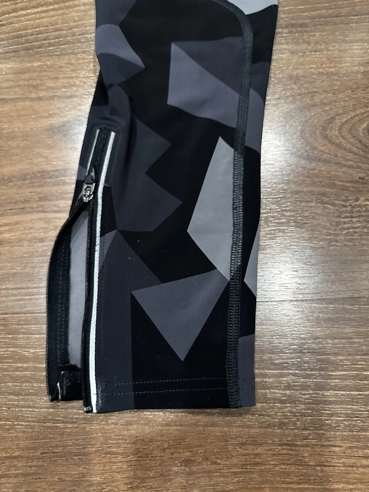 Under Armour Women’s UA Compression HeatGear Armour Printed Legging Sz Large - Image 4 of 4