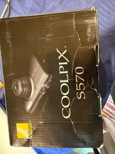 Nikon Coolpix S570 12.0MP Digital Camera BRARE RED 5x Zoom W Battery TESTED