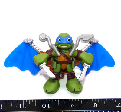 Leo Half Shell Heroes Figure Glider Wings Teenage Mutant Ninja Turtles TMNT