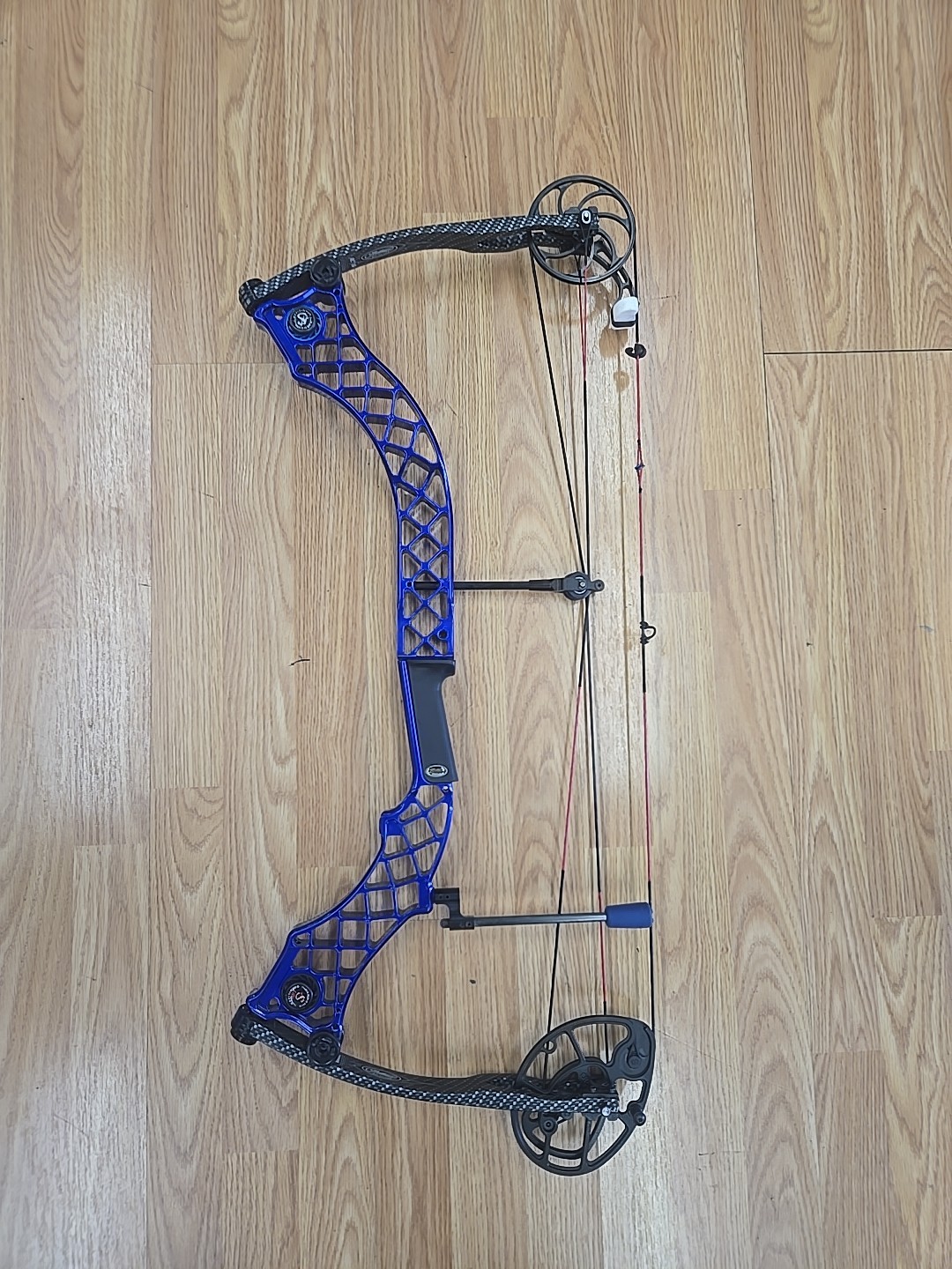 Mathews Heli M Bow RH 28in / 60lbs