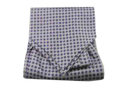 Foulard Ascot Homme Soie Italienne - Motif Géométrique Bleu Beige, 135cm, Neuf étiqueté