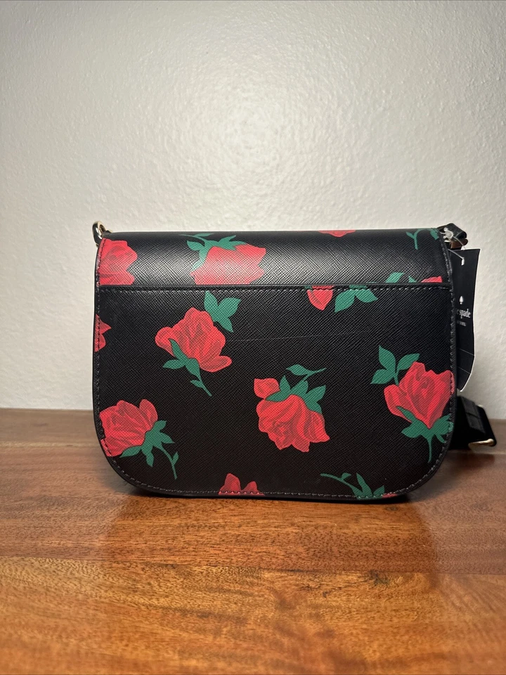 Bolso Bandolera Kate Spade New York Madison Rojo Rosa Estampado Sillín Negro Foto 3 de 4