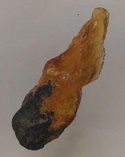 4.31 GRAM 100 MILL YEARS OLD ROUGH AMBER FROM MYANMAR/BURMA (ABR8/68)