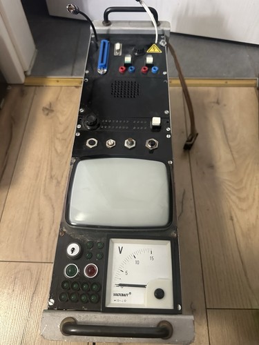 Voltcraft Industrie Testgerät mit CRT Monitor & Voltmeter – Vintage (72)  - Bild 1 von 8