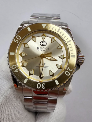 Gucci Dive Automatic SS 40mm Gold Silver Dial Men's Watch