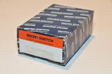 Honeywell Micro Switch FE-LPR04CDX-2S Photoelectric Sensor NEW IN THE BOX!  $35