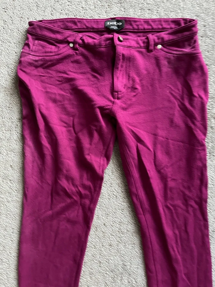 bebe 紫色紧身女式长裤拉链前装 尺寸:大号 — 第 2/4 张图片