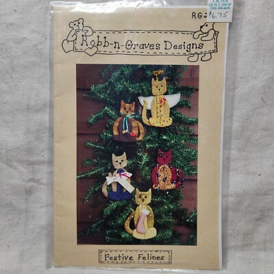 Festive Felines Christmas Tree Cat Kitten Decoration Pattern Cute Festive Craft