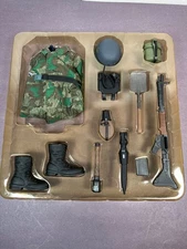 The Ultimate Soldier GERMAN PARATROOPER 12" Figure 1/6 Uniform Accessory Set