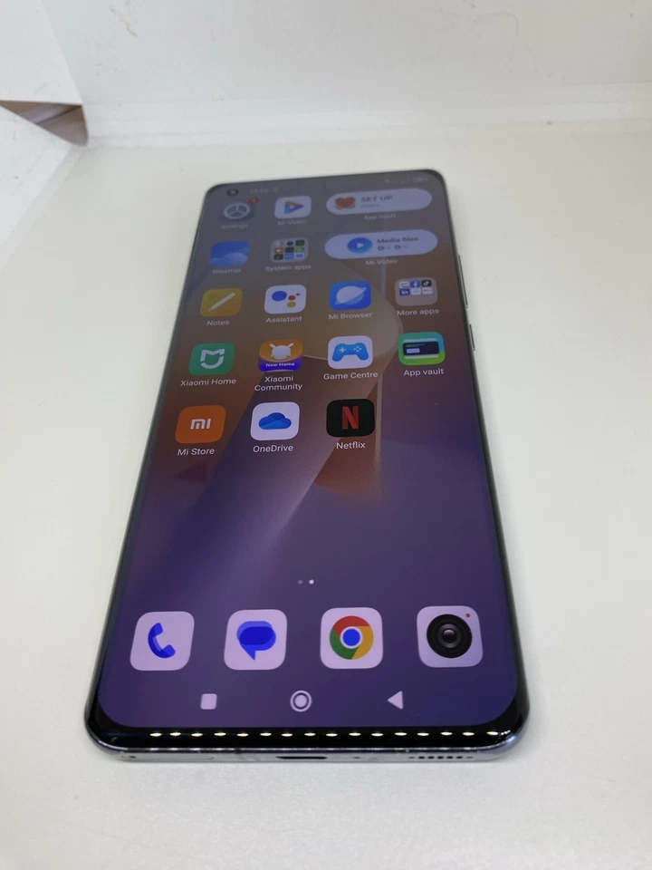 Xiaomi Mi 11 · 256GB, photo 2 of 5