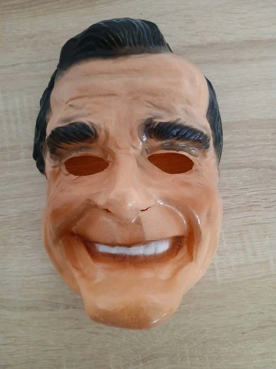 Carnival Toys Maschera In Plastica Con Tessuto Argento Su Cartoncino Carnival Toys Maschera In Plastica Con Tessuto Argento Su Cartoncino