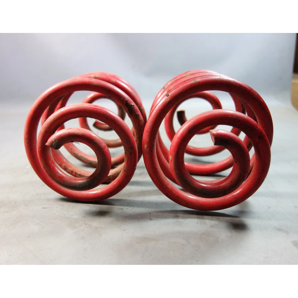 售后 1988 - 1991 宝马 E30 3 系列后线圈弹簧红色 — 第 2/4 张图片
