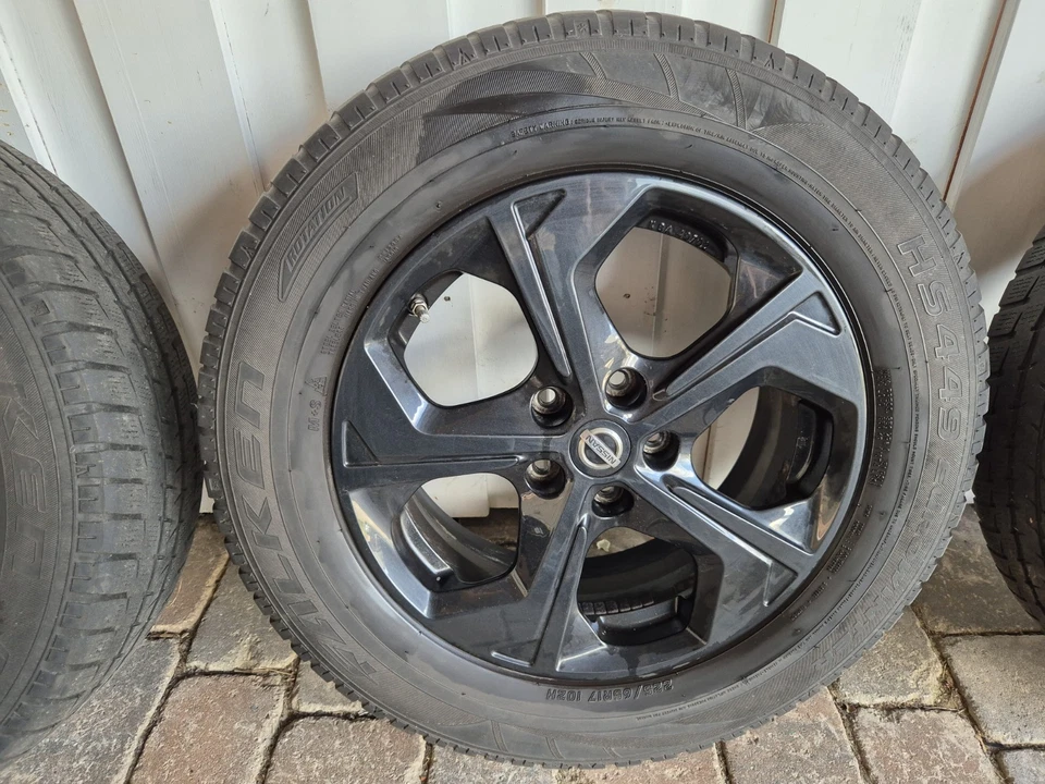 Nissan X-Trail T32 Winterräder Alufelge - Bild 4 von 4