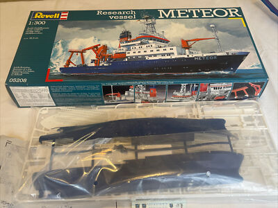 Revell 05285 Research Vessel Meteor 1:300 OVP Neuwertig Modellbausatz