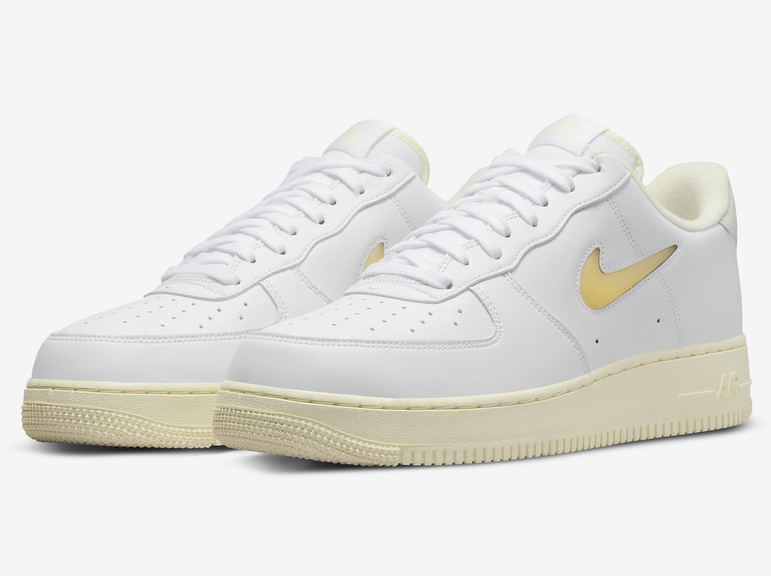Nike Air Force 1 Low LX DC8894-100 Pale Vanilla Men's DS NEW IN