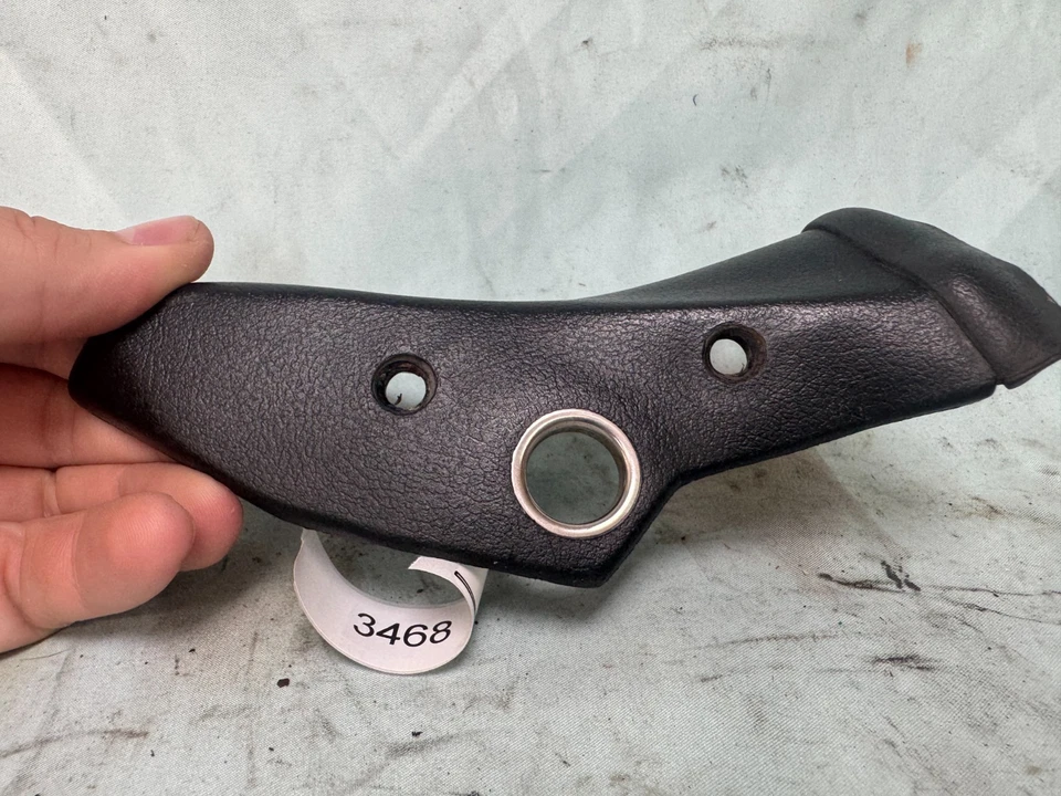 87-90 Nissan Pulsar NX Body Cover Side Trim Left Right 76964-80M00 76966-80M00 - Image 3 of 4