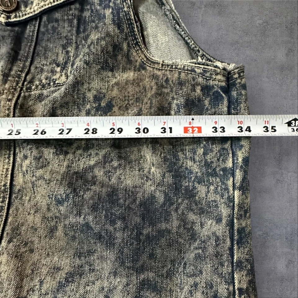 Men’s Makobi Distressed Jean Vest Size 6XLB - Image 3 of 4