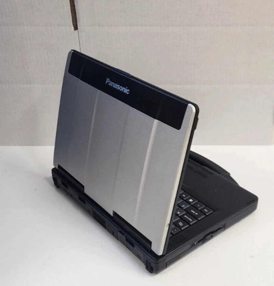 Panasonic Toughbook CF-53 14 Inch ( 512GB SSD,Intel Core i5 3rd Gen., 16GB RAM ) - Image 3 of 4