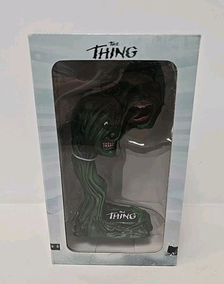 Loot Crate Exclusive The Thing Chronicle Bottin s Monster Figure 7'' Statue NEW 