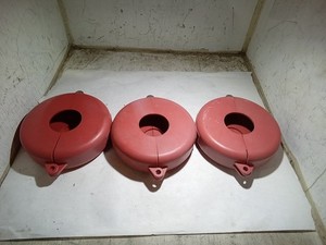 LOT OF 3 USED VALVE LOCKOUTS RED (M13D)