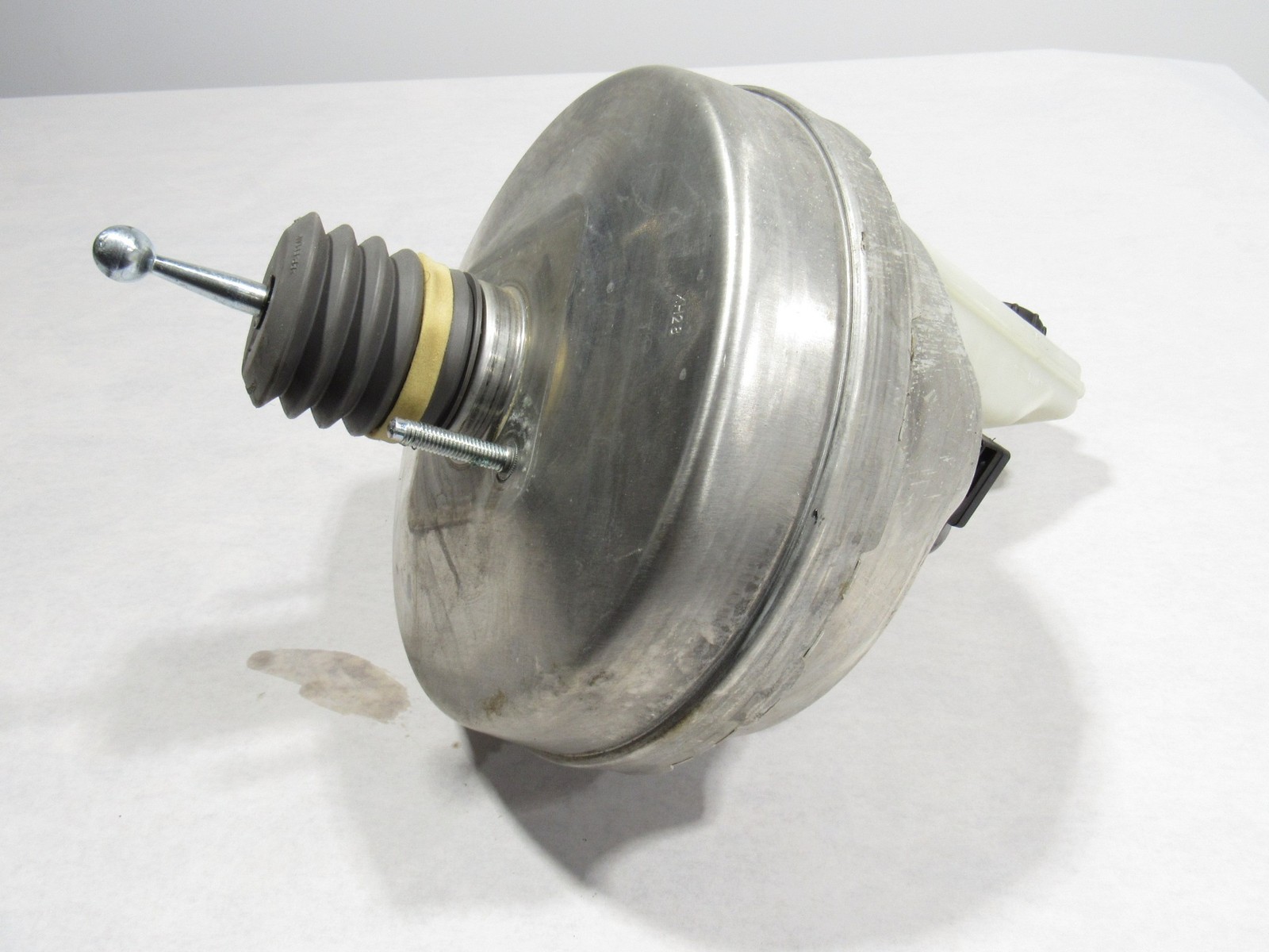 18-21 Aston Martin Vantage 2019 4.0L Power Brake Booster Master Cylinder Tank :O
