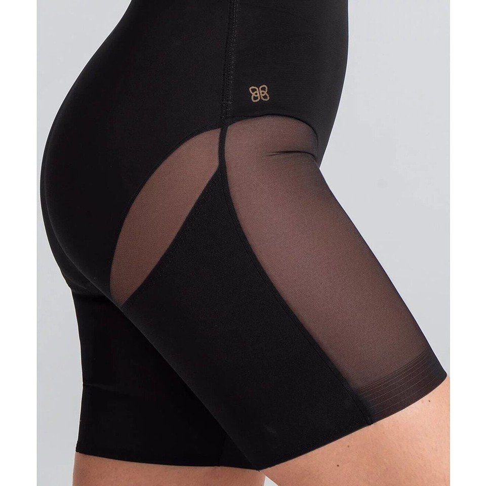 Pull au design réfléchi