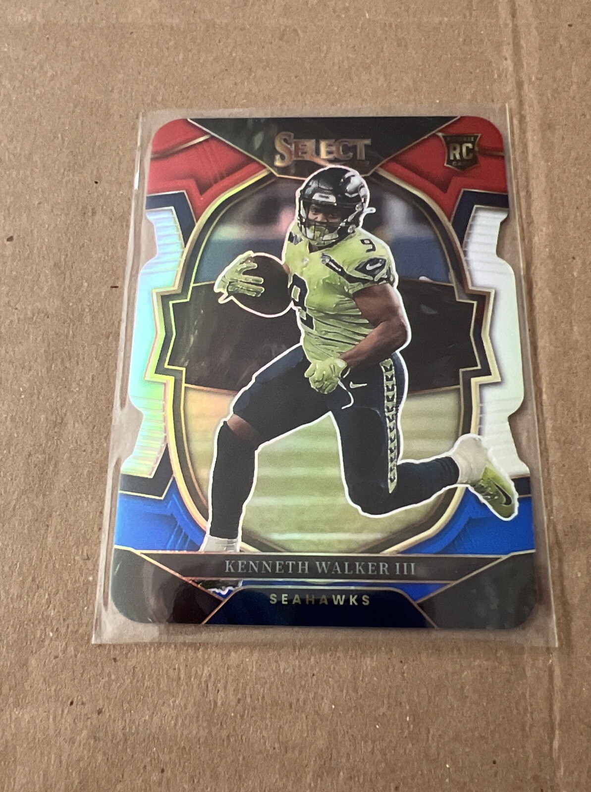 2022 Panini Select #2 Kenneth Walker III Red and Blue Prizm Die Cut