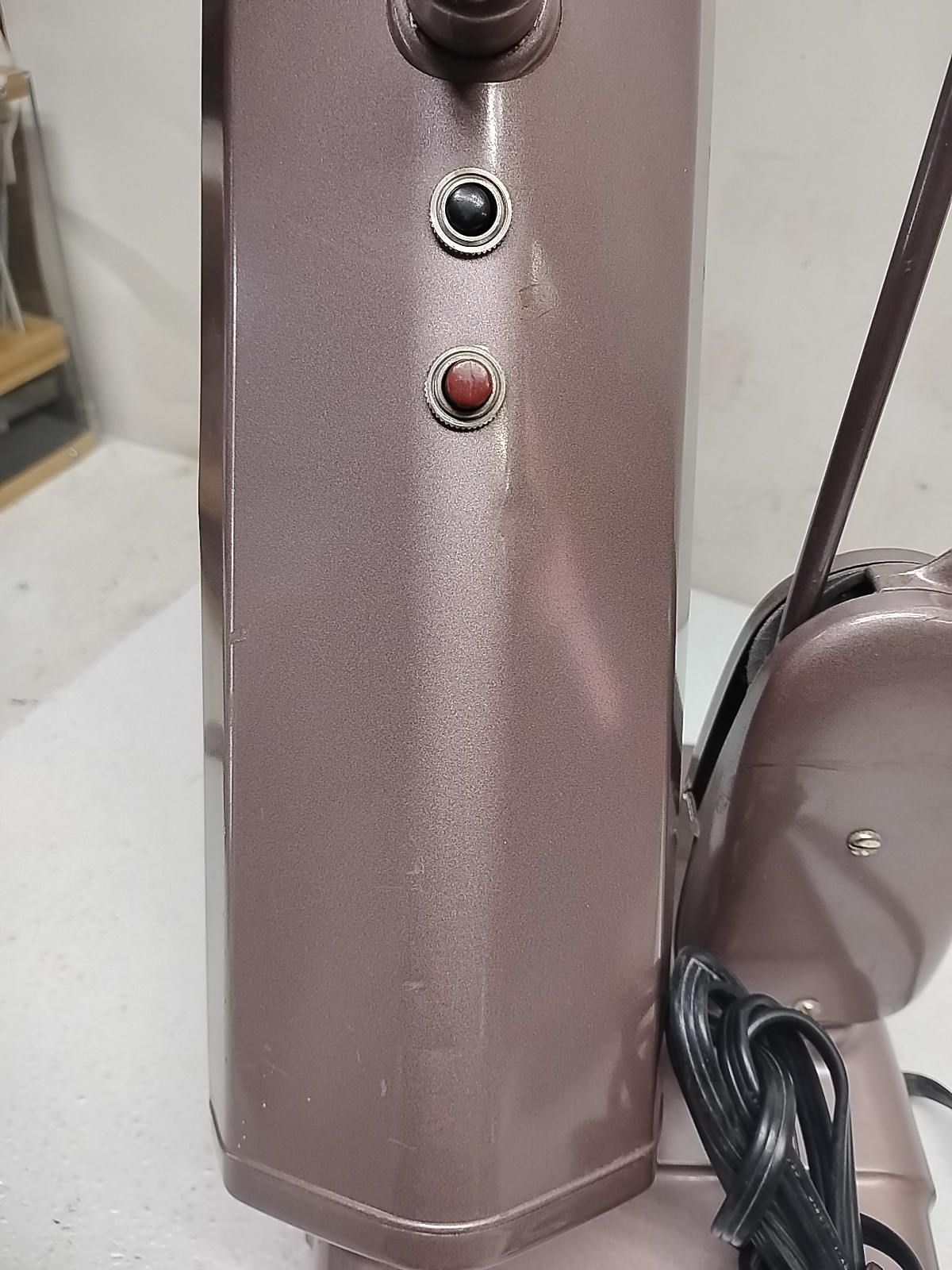 MCM Art Deco Dazor P-2324 Floating Industrial Drafting Lamp Articulating Arm