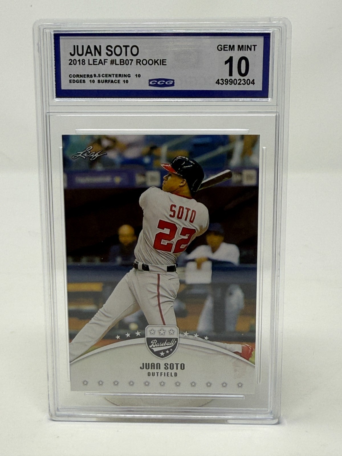 2018 Leaf Baseball Juan Soto Rookie # LB-07 CCG 10
