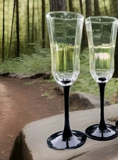 2 Vtg. LUMINARC D'ARQUES Crystal Black Stem Flutes Wine Champagne Glasses France