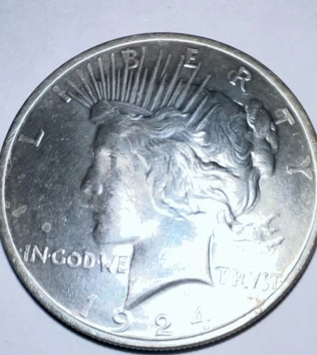 Peace Dollar 1924 Silver Coin 0.9 Fineness Business Strike