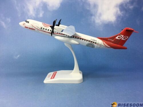 ATR 72-600 モデル 1:100 スケール Olympic Air ATR-72 SX-OBI 1/100 scale aircraft desk model
