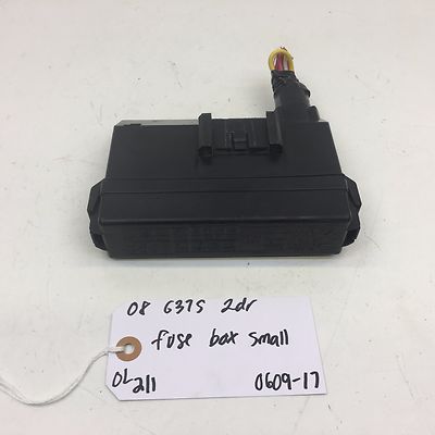 2008 INFINITI G37 COUPE OEM UNDER HOOD SMALL FUSE BOX