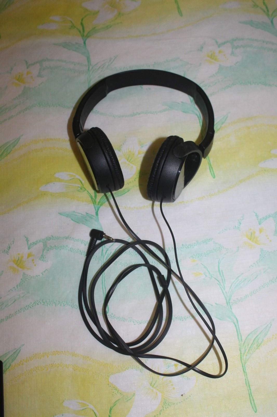 Sony Headphones Black Wired 108-0075 Japan