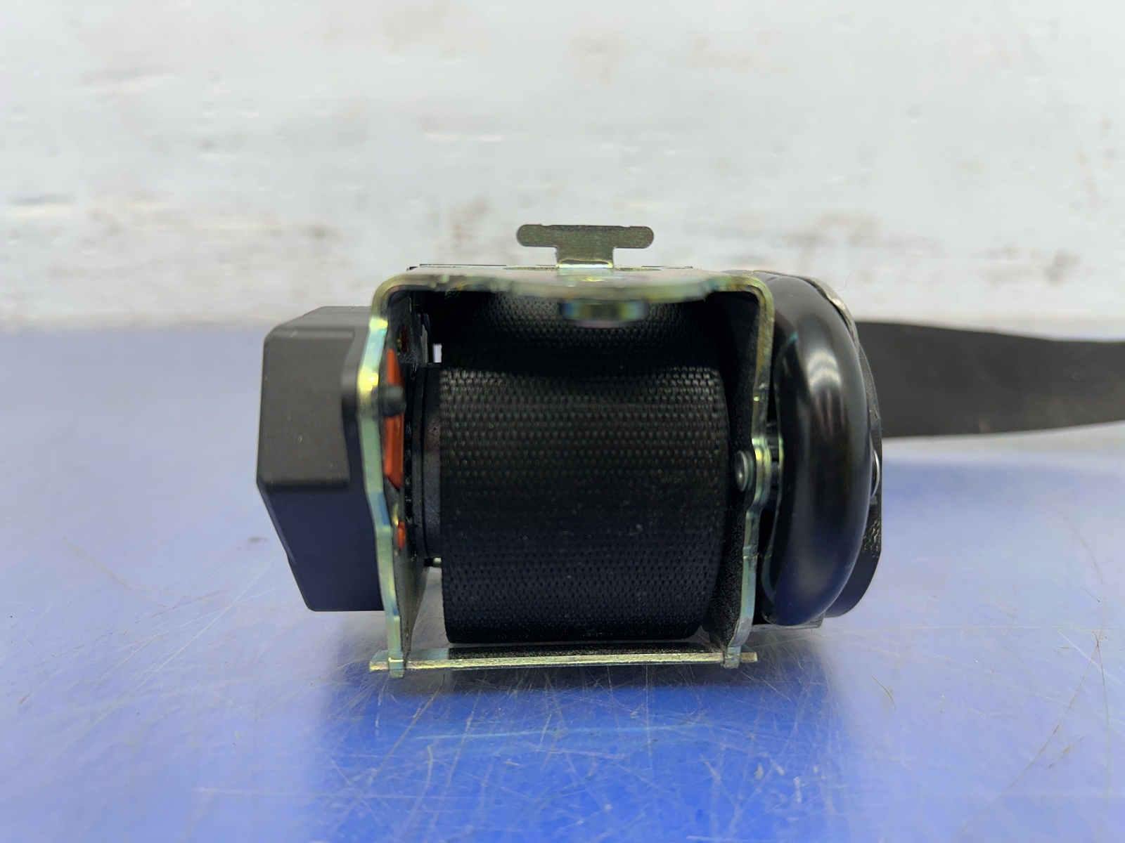2017-2020 MASERATI LEVANTE M161 OEM FRNT LEFT PASSENGER SIDE SEAT BELT RETRACTOR