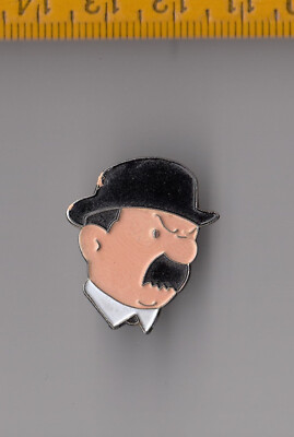 TINTIN pin badge Thomson Kuifje Comic Book
